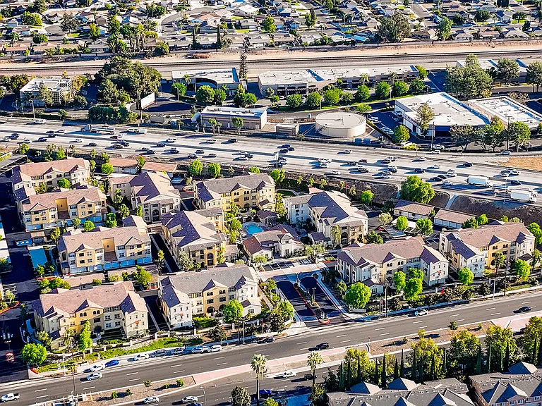 Paseos At Magnolia Luxury Apartments Homes — Photo 92
