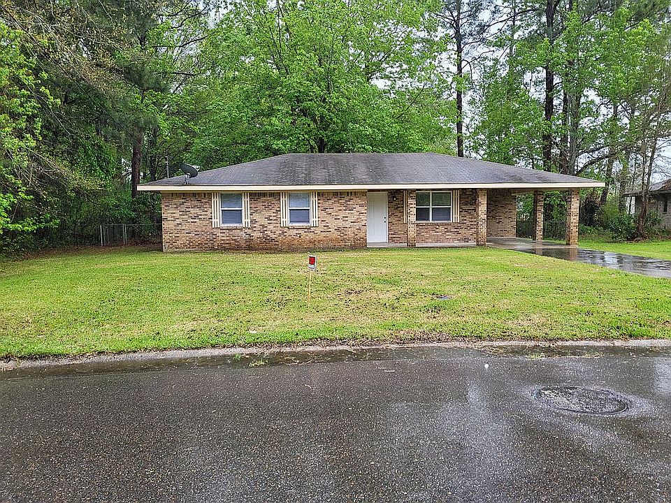 1st image of 2811 Hickman Ave