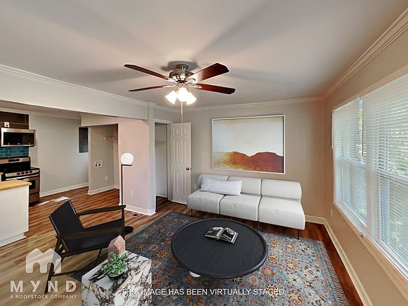 5th image of 804 Woodlawn Ave
