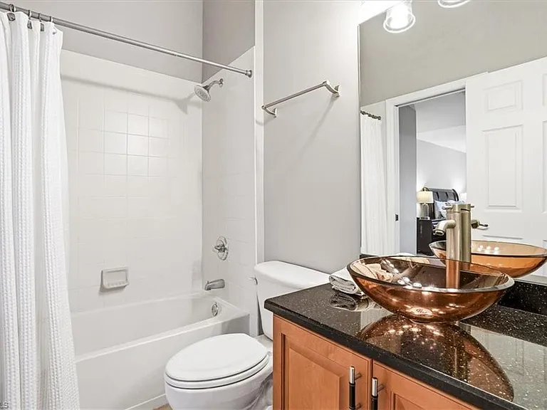 5615 Sherborn Dr #201 — Photo 25