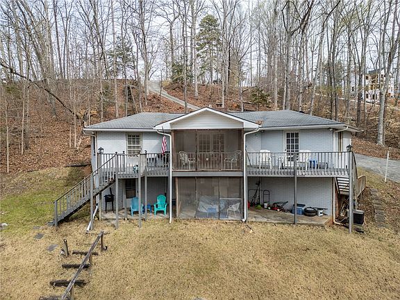 2nd image of 109 Indian Ct