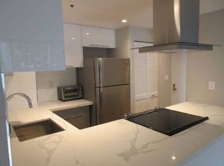 201 Harrison St APT 304, San Francisco, CA 94105