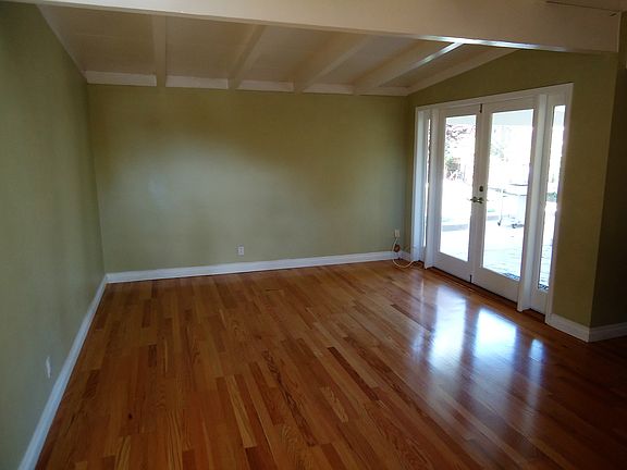 3rd image of 4749 Allenhurst Pl