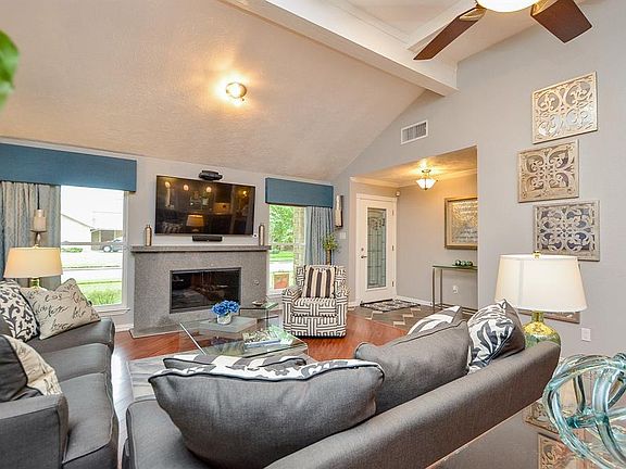 5th image of 21215 Park Bend Dr