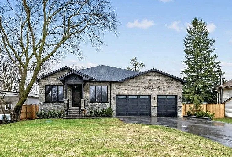 225 Sunnybrae Ave