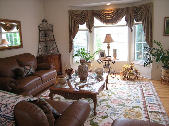 Living Room with bay window