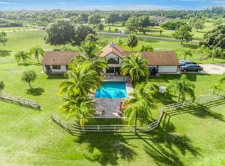 19431 Capet Creek Ct, Loxahatchee, FL 33470