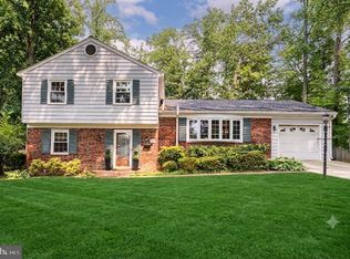6209 Fernleigh Blvd, Springfield, VA 22152