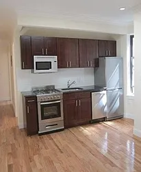 Rented by Manhattist