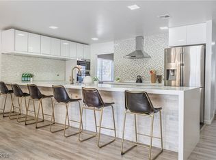 2221 Mohawk St, Las Vegas, NV 89146