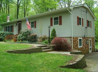 27 Deer Run, Andover, NJ 07821