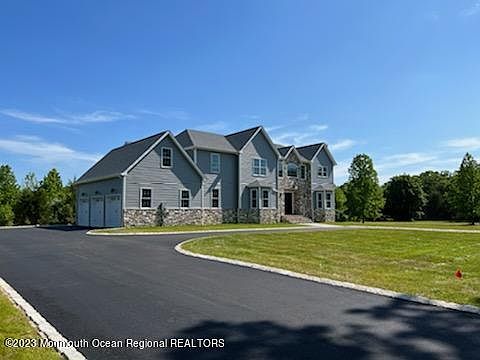 5th image of 2 Parker Court