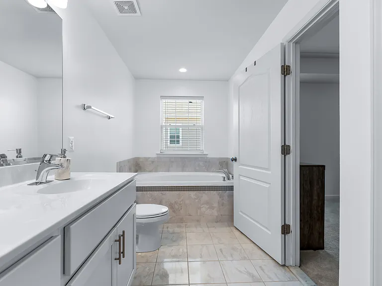 10625 Meridian Hill Way — Photo 15