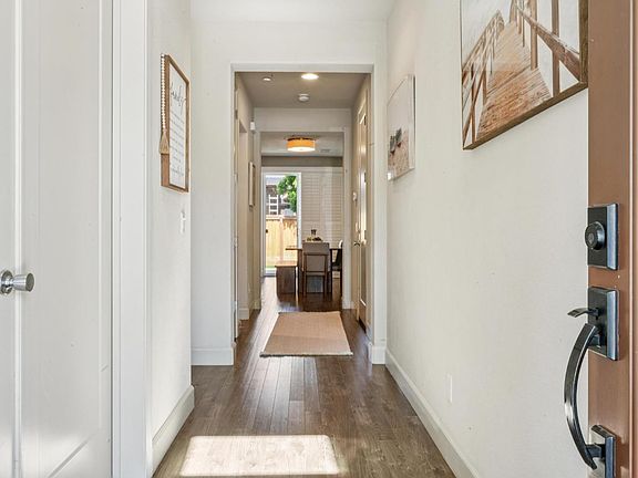 4th image of 1425 Yarberry Lane