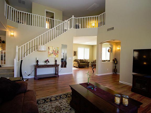 3rd image of 40834 W Robbins Dr