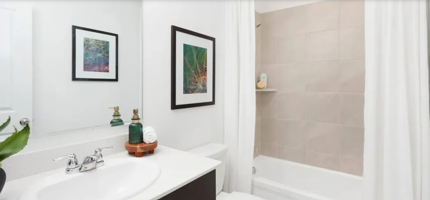 3 bed, 1266 sqft, $2,000 — Photo 4