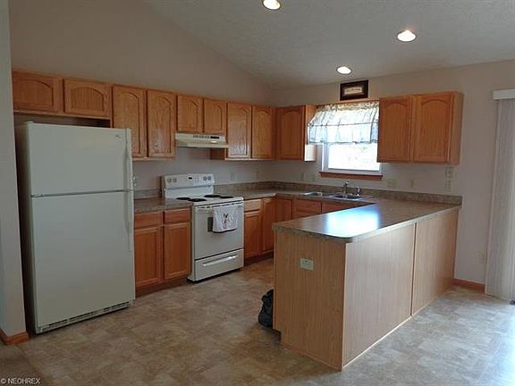 4th image of 38088 Vista Lake Way
