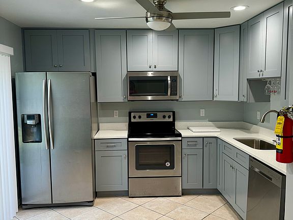 4th image of 5155 Luna Negra Dr