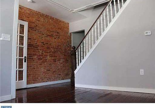 3rd image of 2179 E Hazzard St