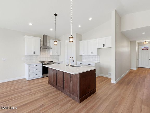 4th image of 1949 Ventnor Cir