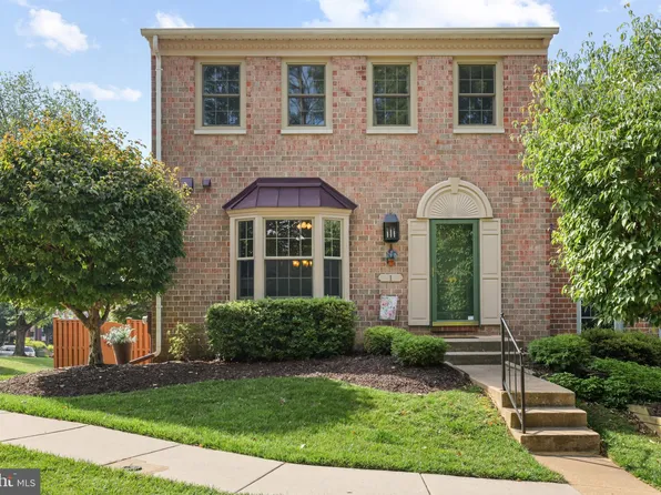 1 Aliceview Ct, Lutherville Timonium, MD 21093