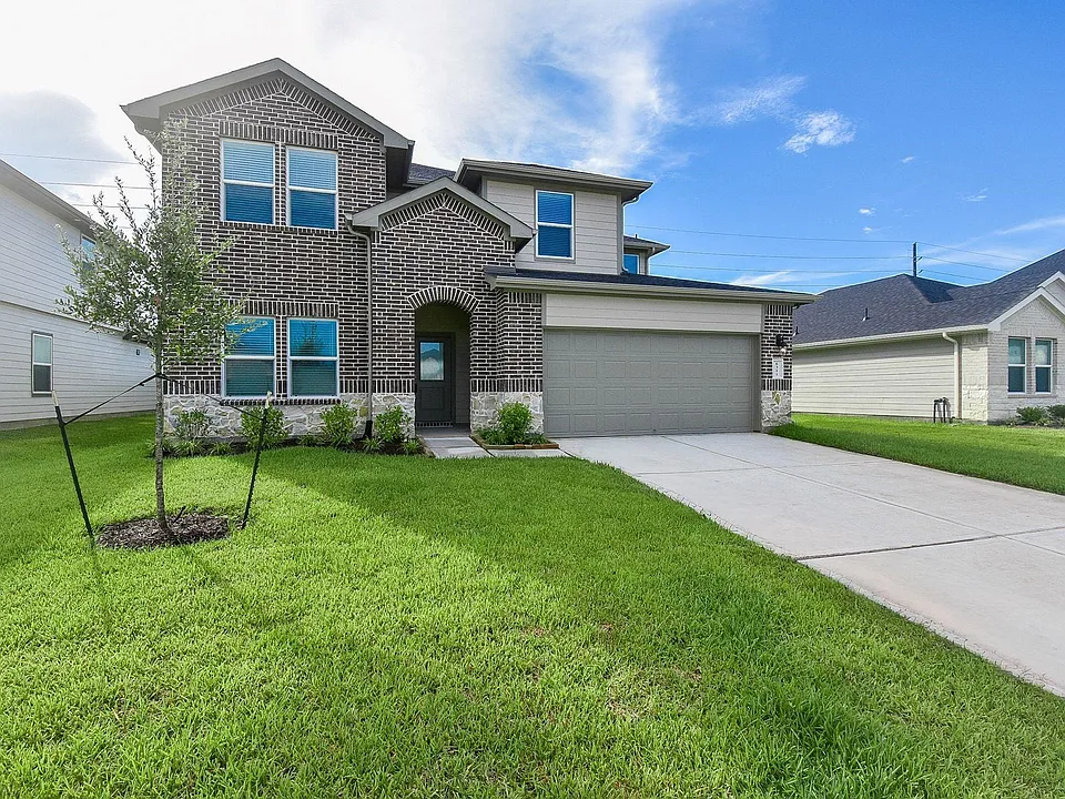 6311 Ambrose Peak Ln