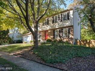 205 N Cameron St, Sterling, VA 20164