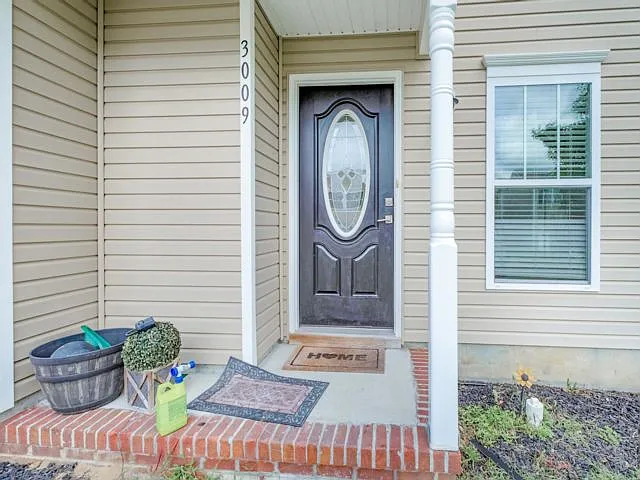 3009 Maura Ct — Photo 2
