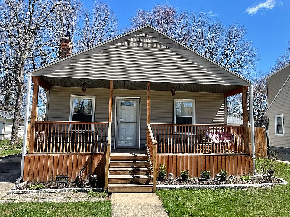 1st image of 3876 Thomas Ave