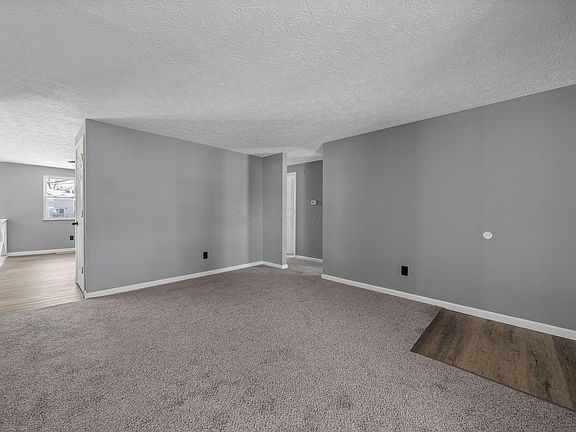 5th image of 2167 Kilbourne Ave