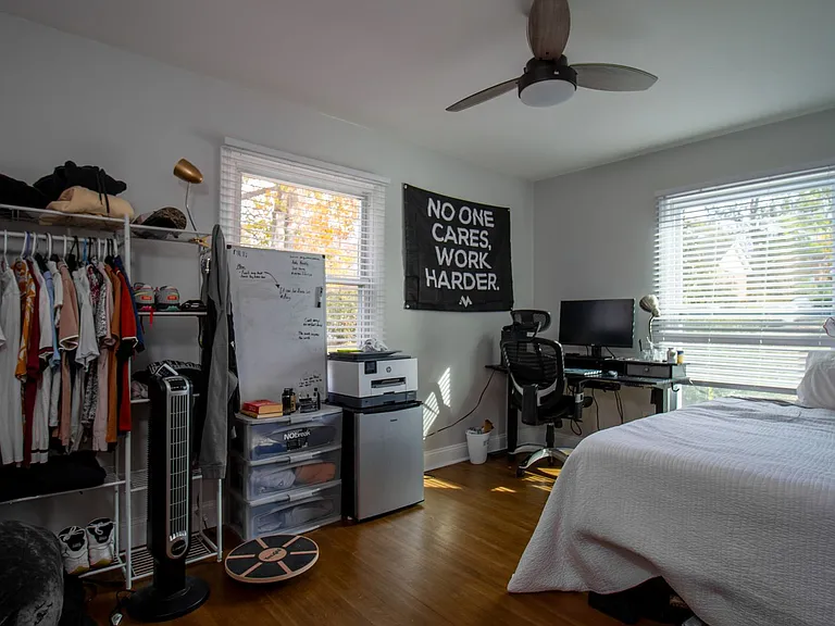 3520 Sargeant Dr — Photo 17