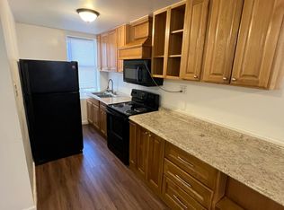 120 Mohawk St #2R, Cohoes, NY 12047