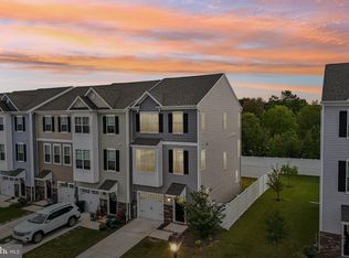1455 Hudson View Rd, Essex, MD 21221