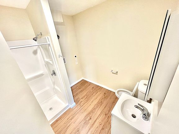 5th image of 133 W Main St #3A