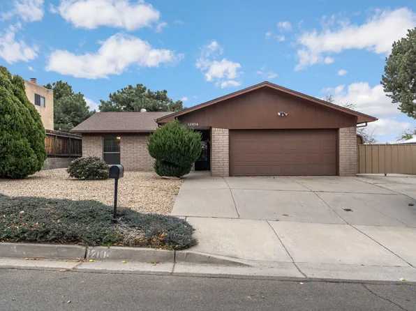 12104 Phoenix Ave NE, Albuquerque, NM 87112
