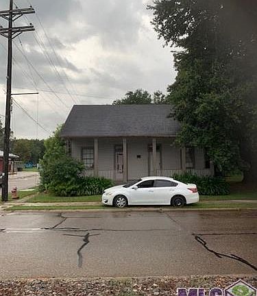 3rd image of 23730 Railroad Ave