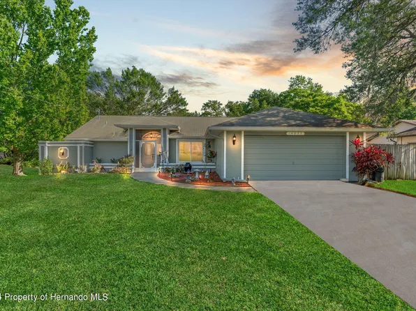 14037 Gregory St, Spring Hill, FL 34609