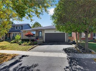 7 Fern Ave, Hamilton, ON L0R 2H0