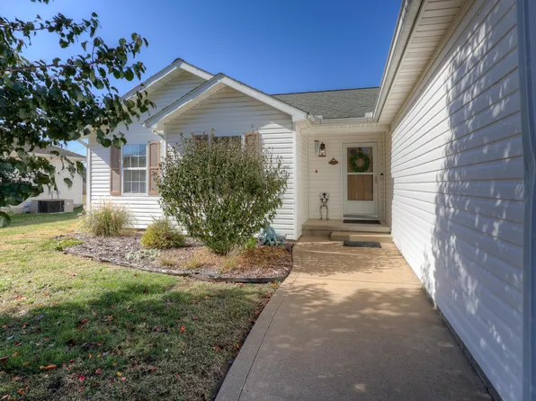 1526 S College Street, Webb City, MO 64870