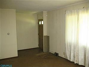 4th image of 1633 Karon Dr