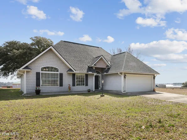 1630 Village Point Road SW, Shallotte, NC 28470