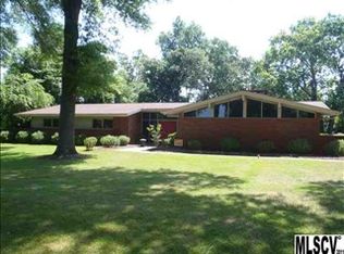 3420 2nd St NW, Hickory, NC 28601