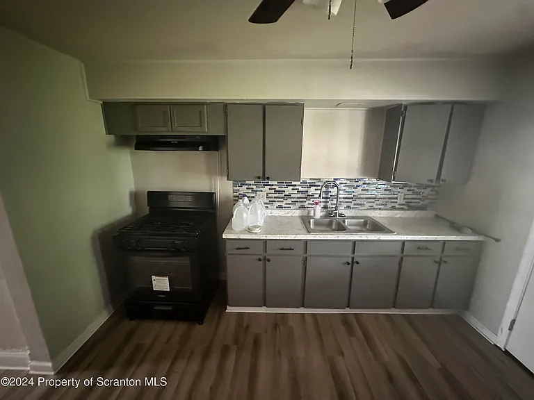 704 Hazle St #2 — Photo 3
