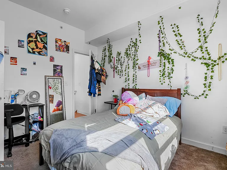 1724 Monument St #B2 — Photo 17