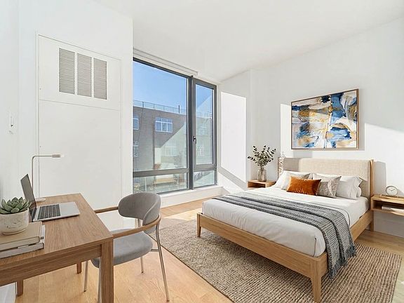 2nd image of 531 Myrtle Ave APT 2B