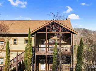 295 Sawgrass Dr #3, Whittier, NC 28789