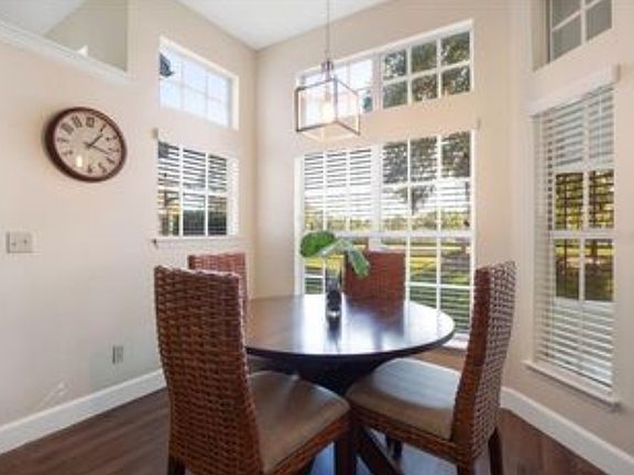 3rd image of 1414 Farrindon Cir