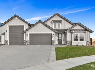 8946 S Fuego Ave, Kuna, ID 83634