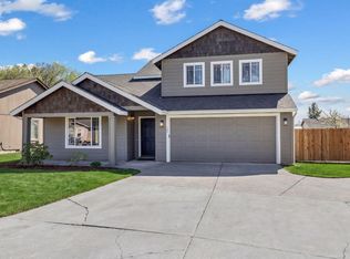628 NW Green Forest Cir, Redmond, OR 97756