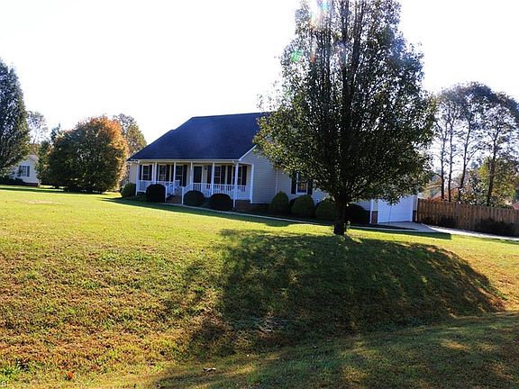 4th image of 5500 Bentwood Dr